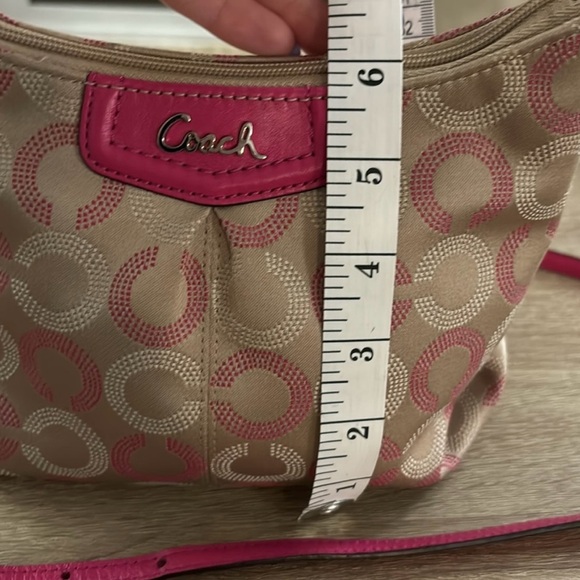 Coach Crossbody Ashley Dotted Op Purse - Picture 4 of 9